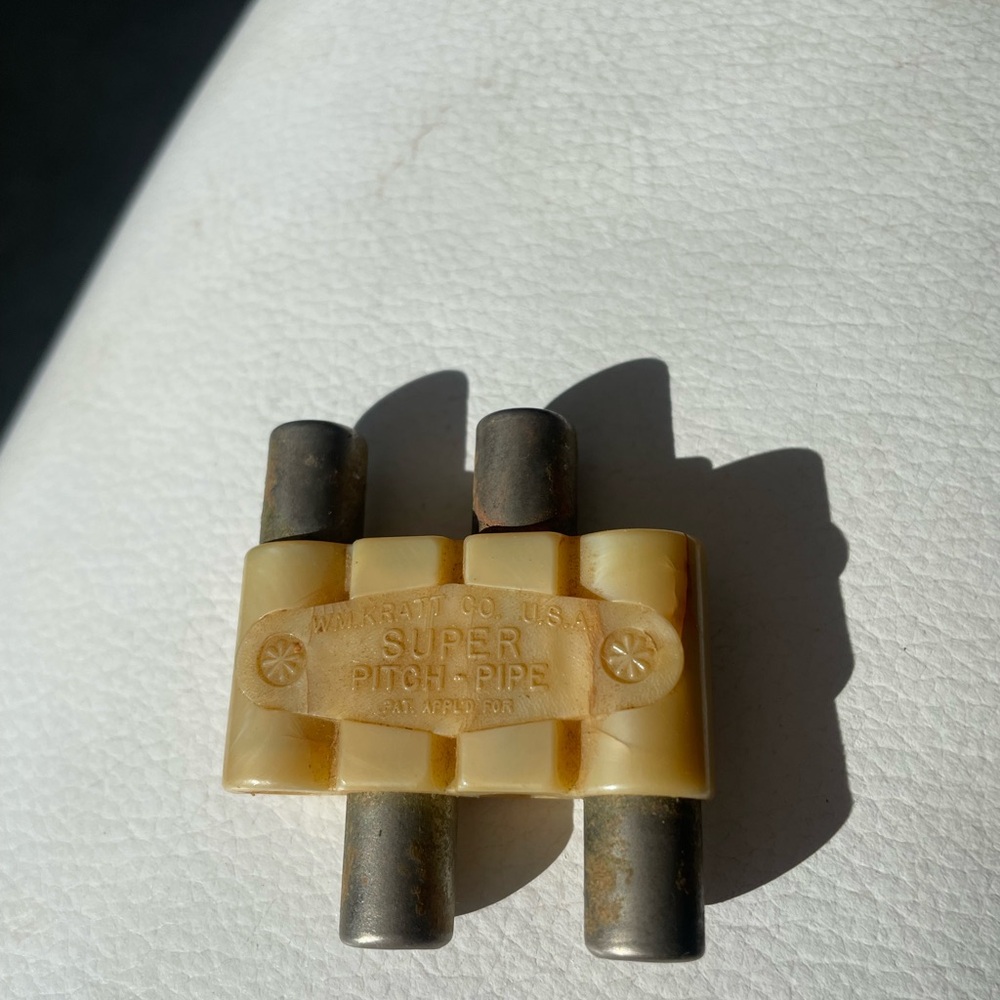 Super Pitch Pipe